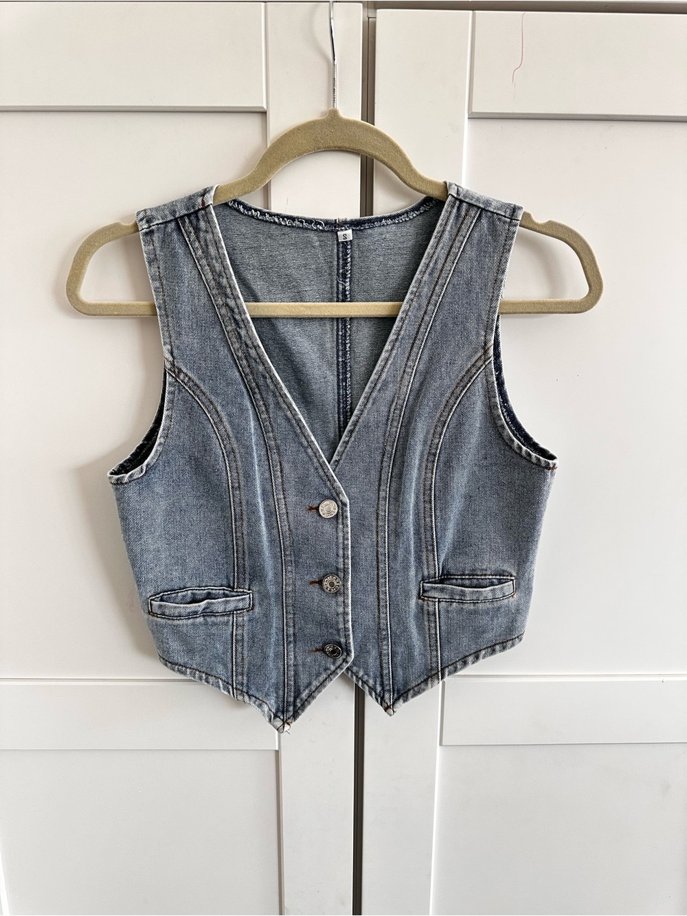 Vintage Style Denim Vest Women’s Small Button Front Fitted Jean Waistcoat